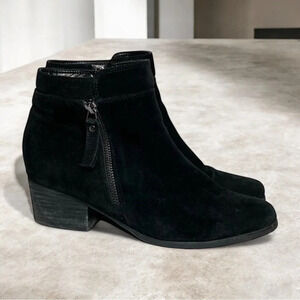 BLONDO Isaac Suede Ankle Booties Size 9.5 Block Heel Zip Up Waterproof Black